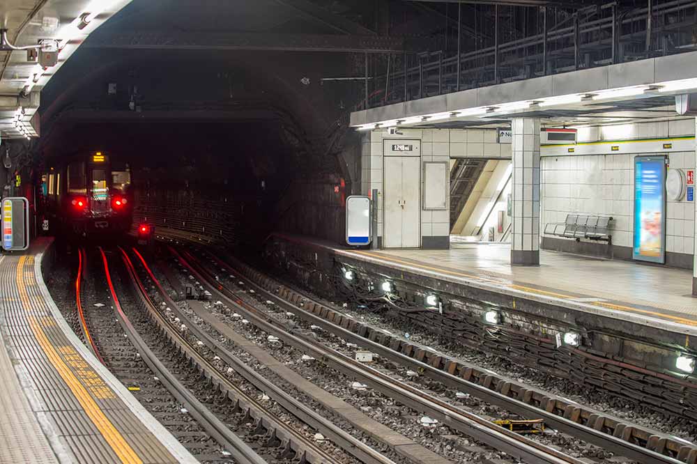 The train tracks of a London tube station